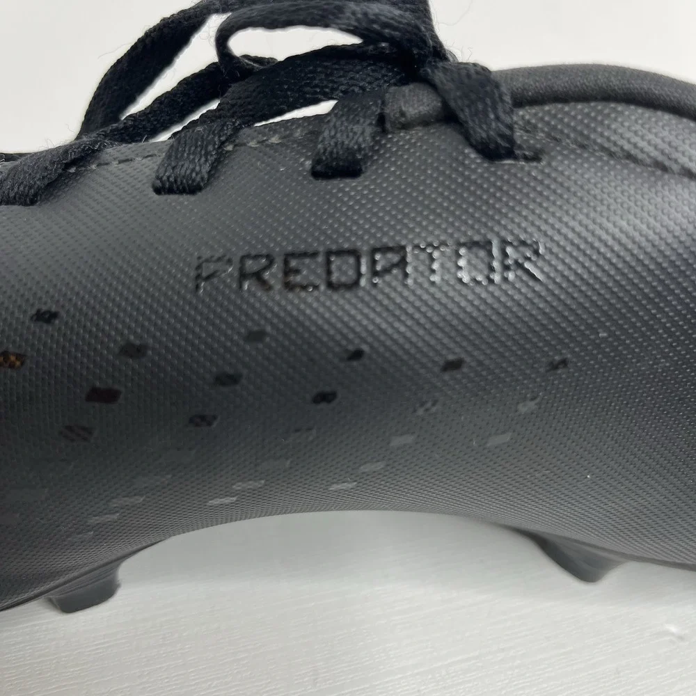 Adidas Predator Accuracy .4 Men's Size 7.5 Black Soccer Cleats (#C4-E6)